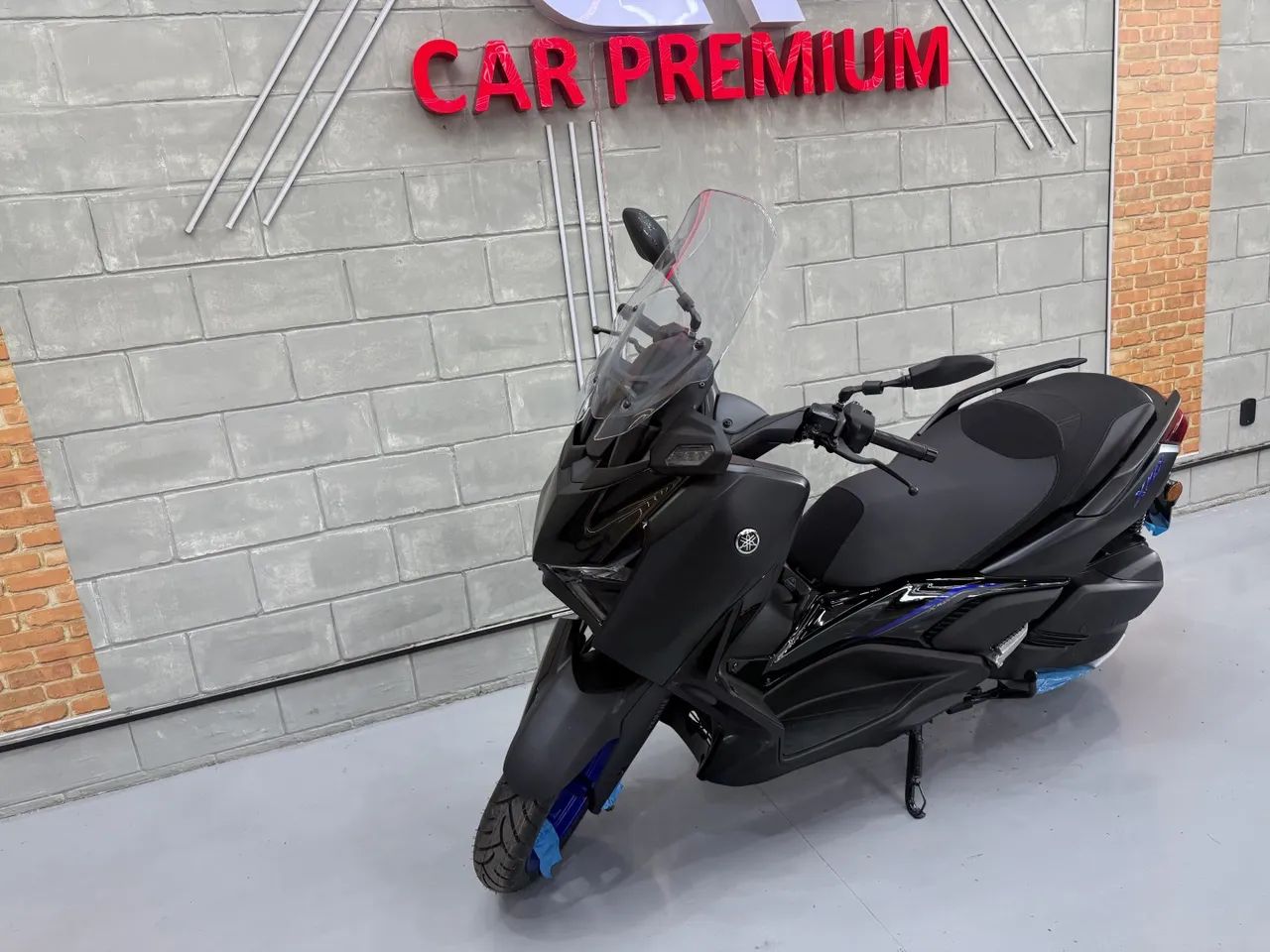 Yamaha Xmax 300 connected abs 2026 - Foto 3