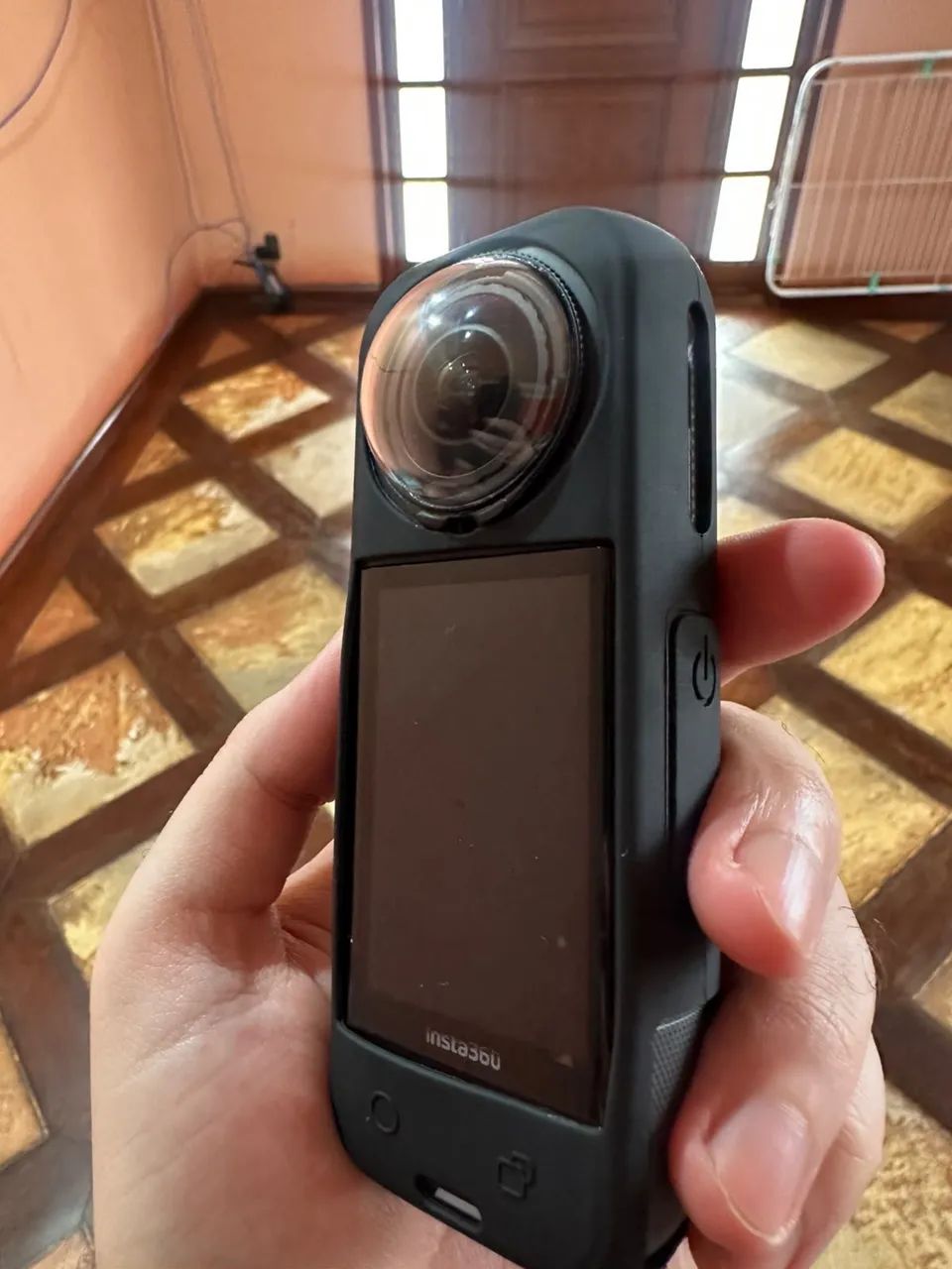 Câmera Insta360 X5  - Foto 3