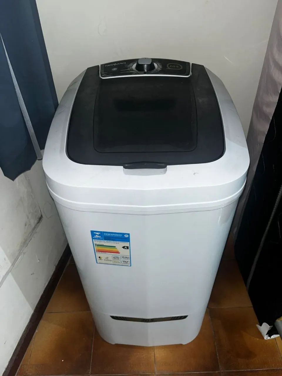 Tanquinho de lavar roupas 