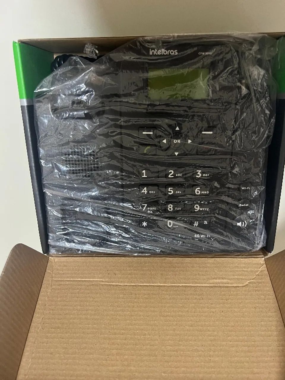 Telefone Celular Fixo 4g Wifi Cfw 9041 Intelbras Preto - Foto 6