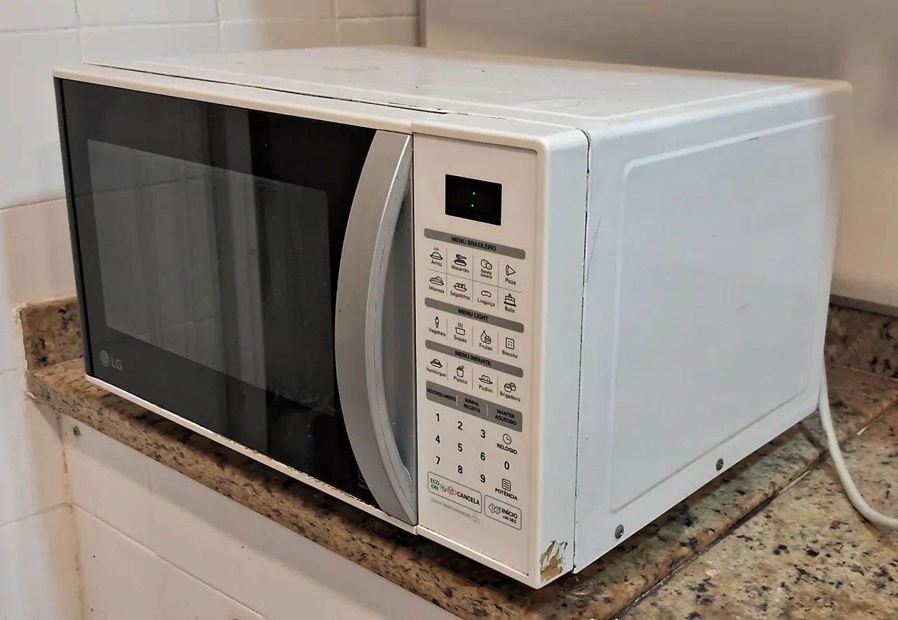 Micro-ondas LG 30 litros 