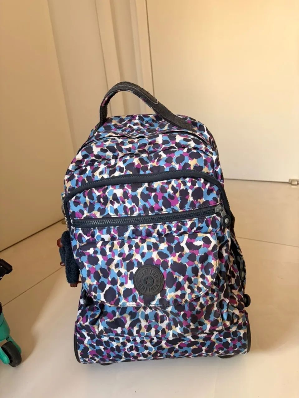 Mochila Kipling com Rodinhas
