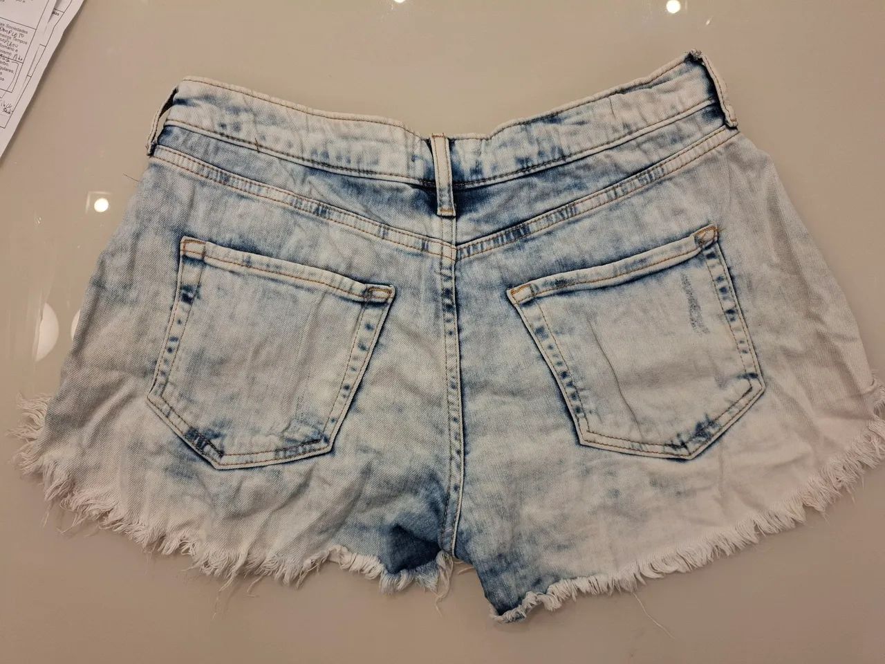 Short jeans Forever 21 desfiado 36 - Foto 4