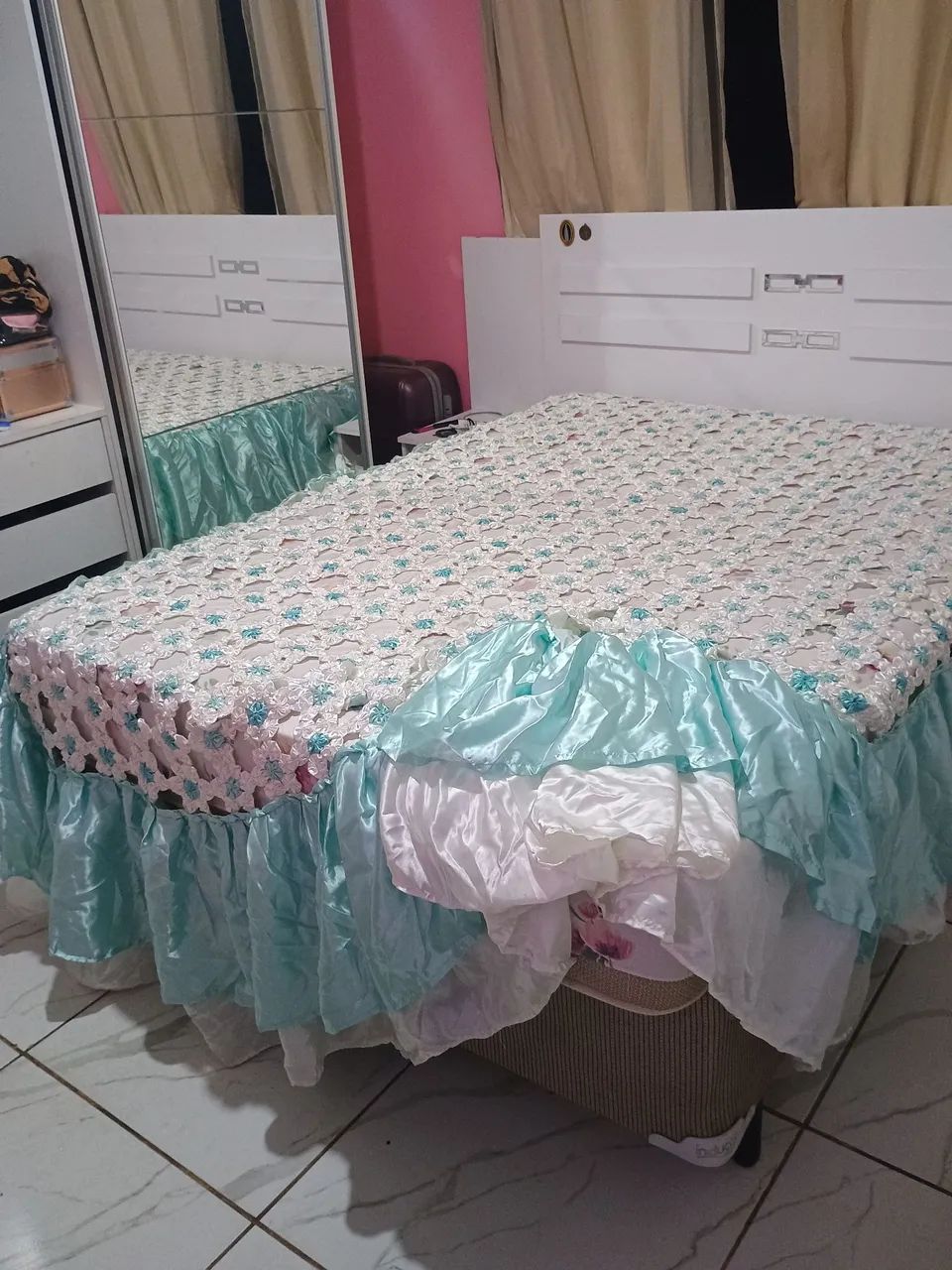 Vende colcha de fuxico em cetim  - Foto 6