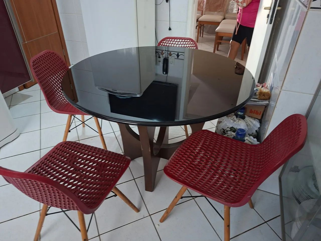 Mesa com cadeira - Foto 2