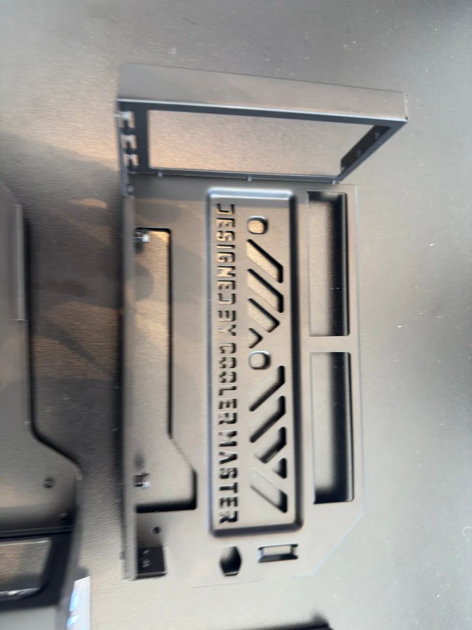 Kit de Suporte Para Placa de Video Vertical Cooler Master - Foto 5