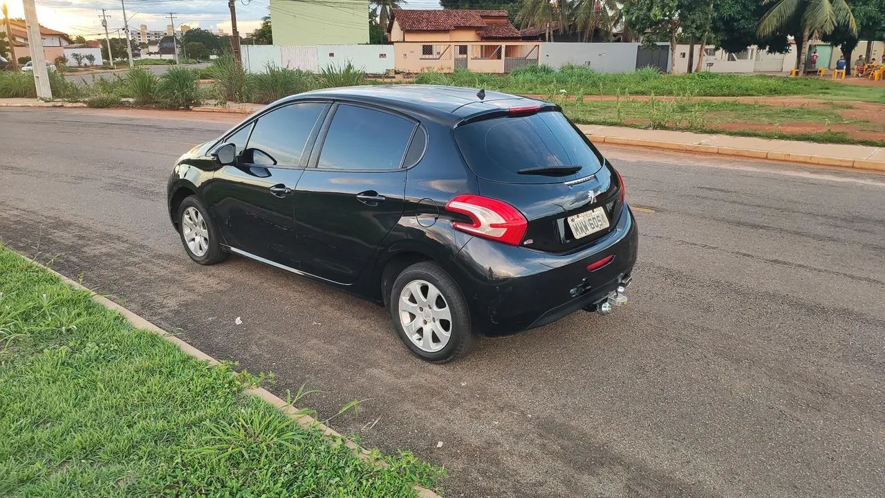 Peugeot 208 Active/active Pack 1.5 Flex 8V 5P 2014 - Foto 5