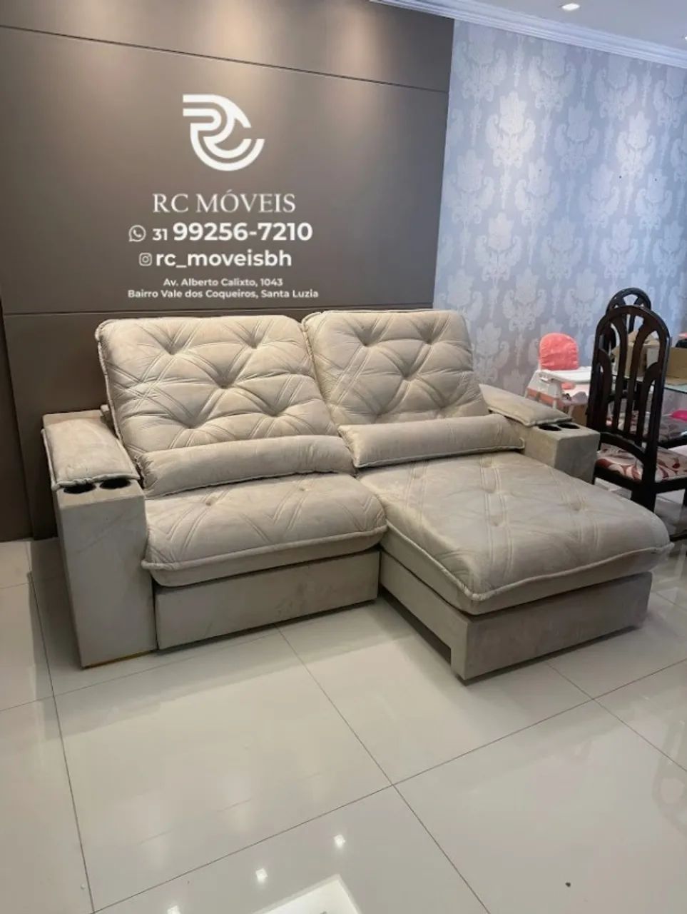 Sofá Retrátil Reclinável Cuiabá com Porta Copos D33 Molas Ensacadas | Frete Gratis - Foto 3