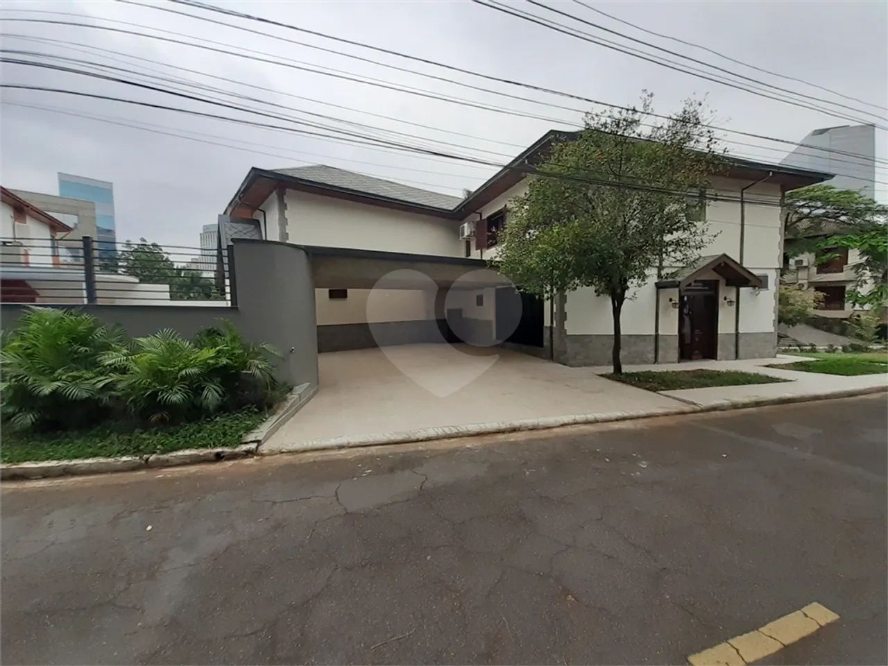 Casa de vila com 4 quartos à venda em Vila tramontano - SP