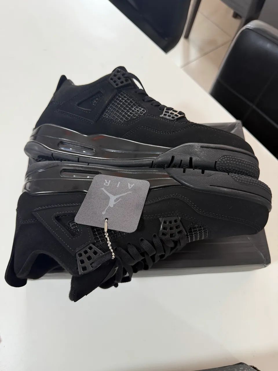 Air Jordan 4 Preto