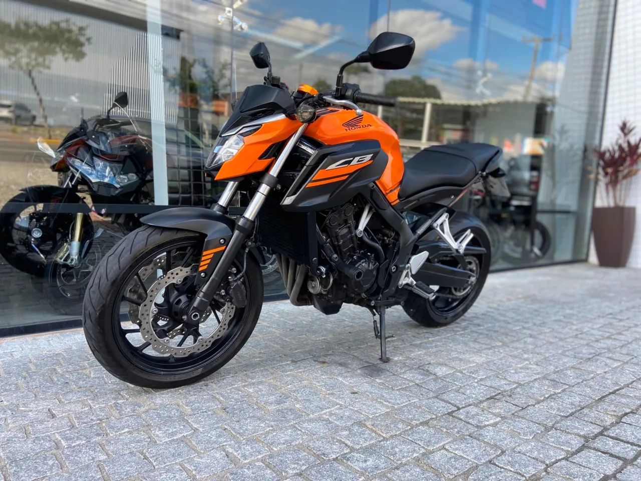Honda Cb 650F - Foto 2