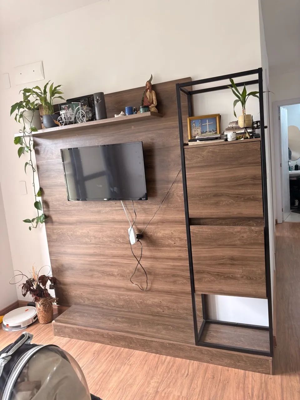 Estante/painel 