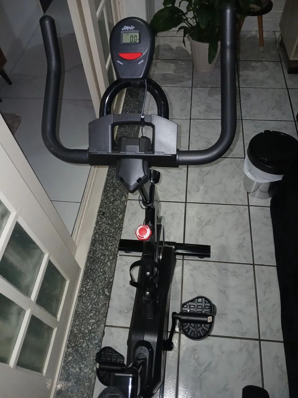 VENDE-SE BICICLETA ERGOMÉTRICA  - Foto 2