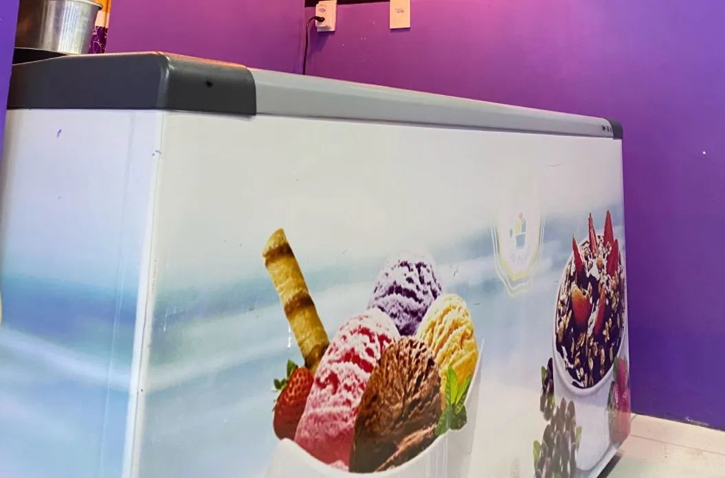 Freezer expositor para sorvetes  - Foto 2