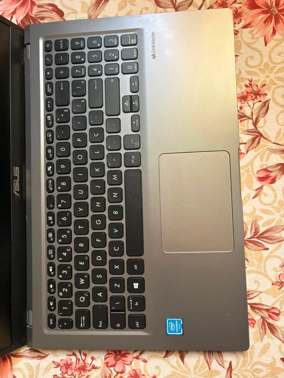 VENDO notebook ASUS vivobook em excelente estado  - Foto 5