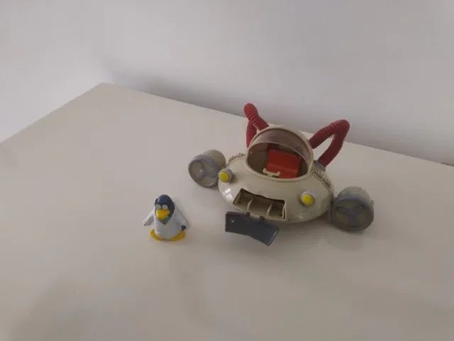 Submarino Club Penguin Raríssimo Super Conservado - Foto 3