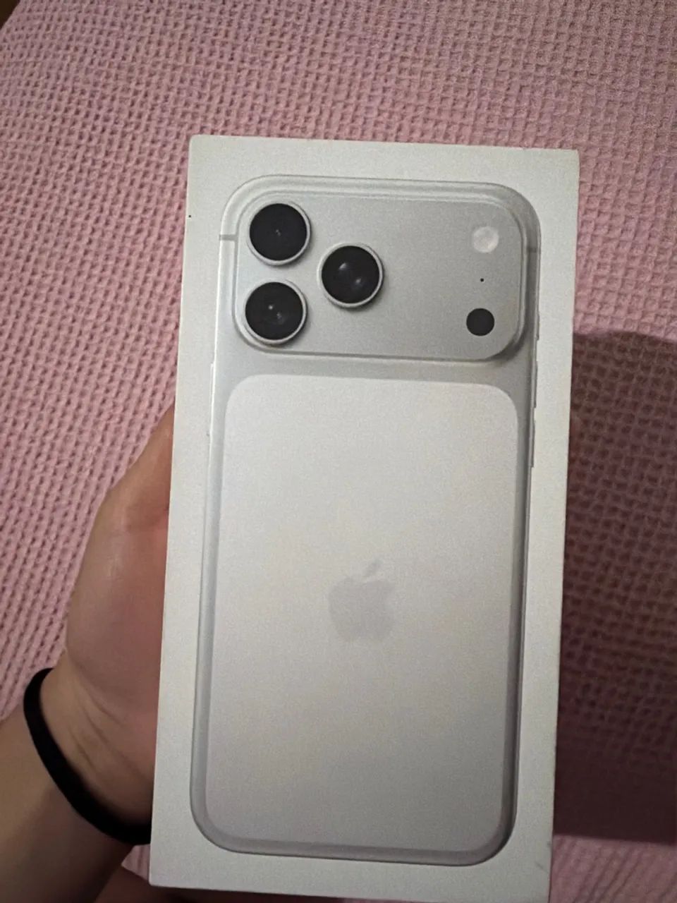 iPhone 17 pro max silver  - Foto 3