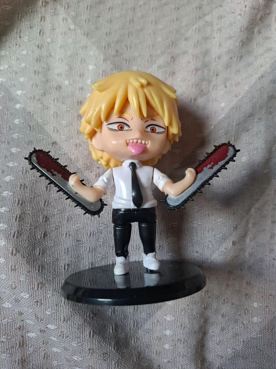 denji chainsaw man figure