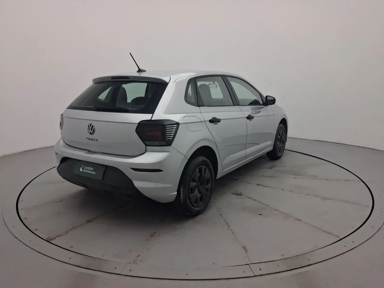 Volkswagen Polo Track 1.0 Flex 12V 5p, foto 5 de 18