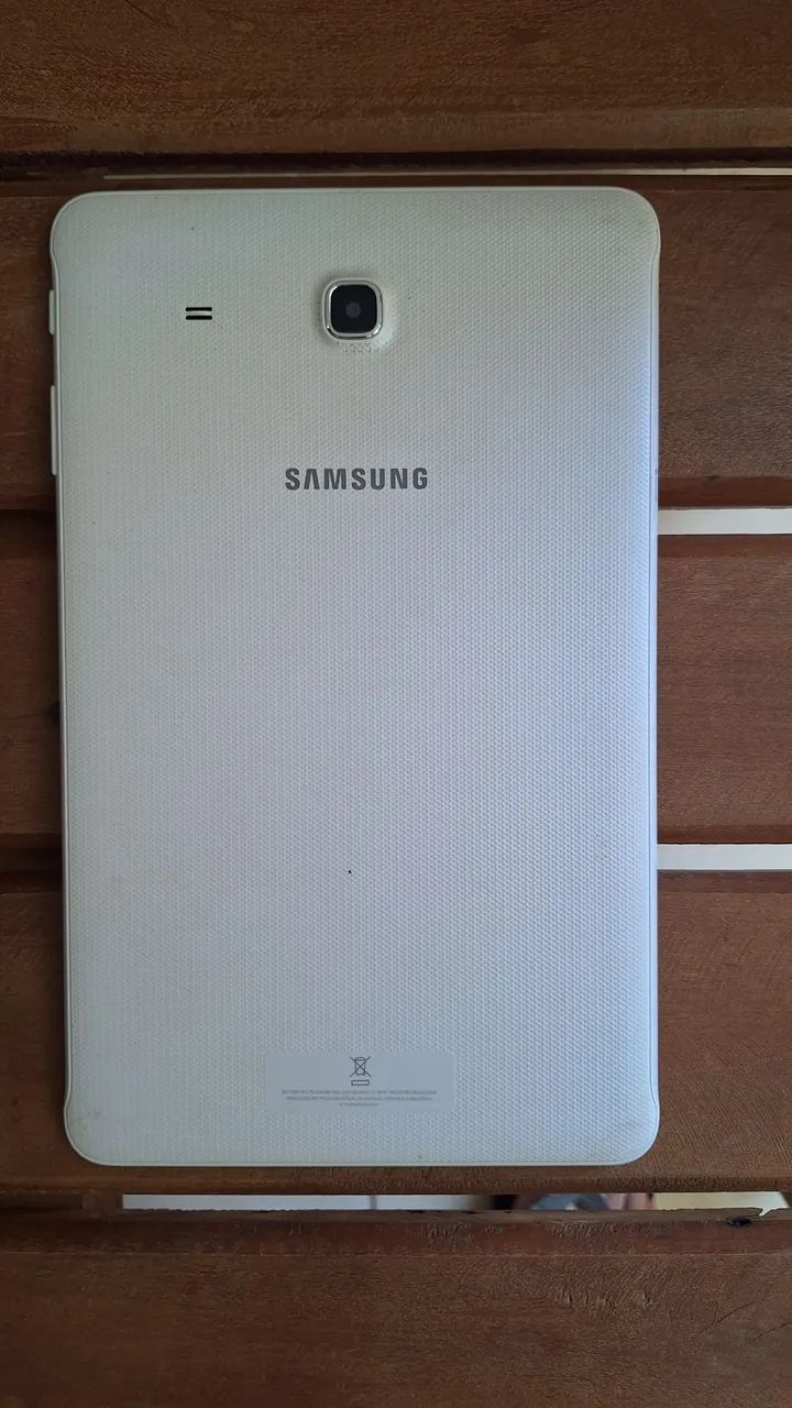Tablet Sansung Tab E T560 Branco - Foto 3