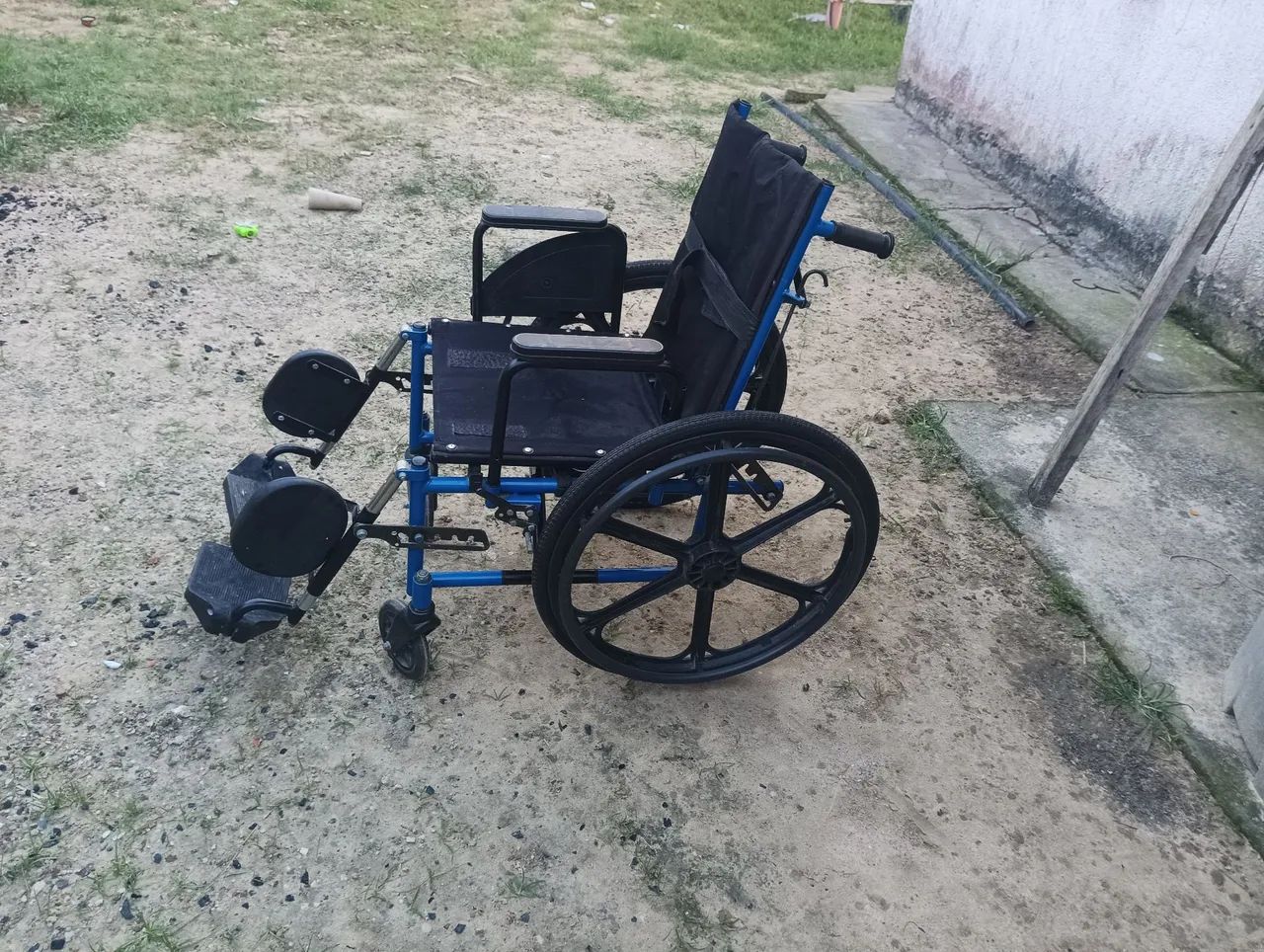 Cadeira de rodas  - Foto 2