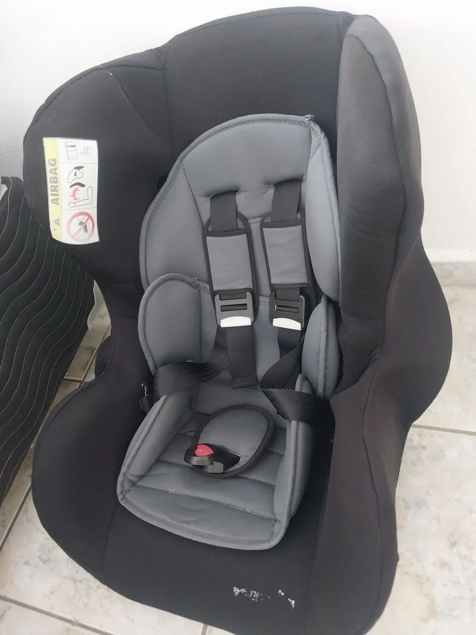 Cadeira de carro até 25 kilos 