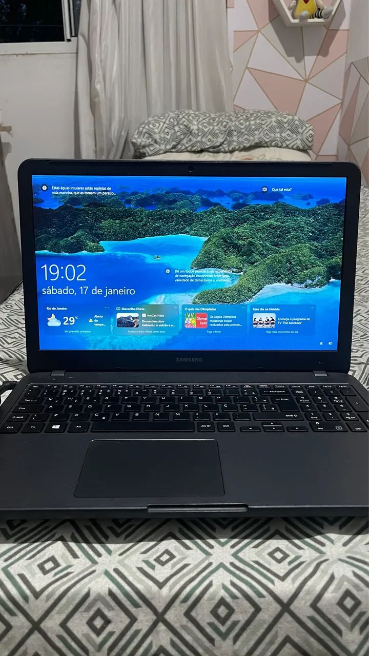 VENDO NOTEBOOK WINDOWS 10 Samsung  - Foto 3