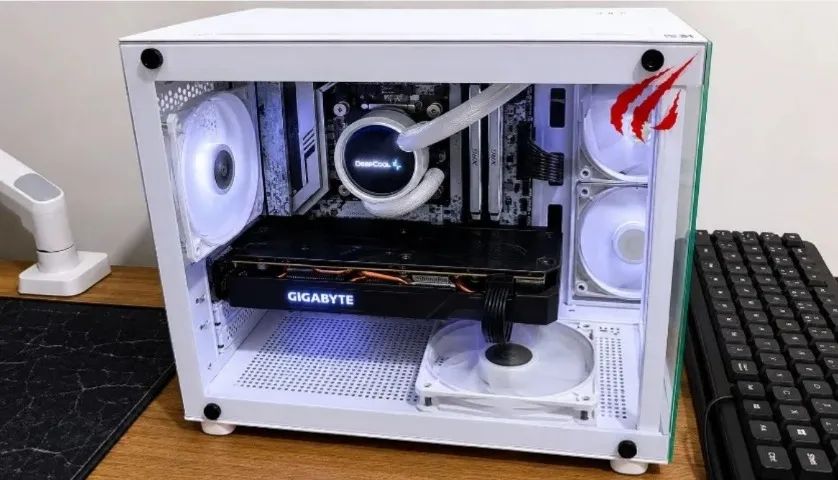 PC Gamer Ryzen 5 9600X + 32GB DDR5