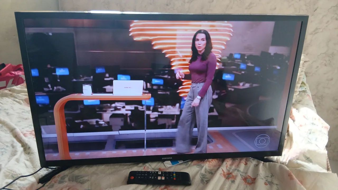  Vendo smart tv Samsung 32 polegadas 
