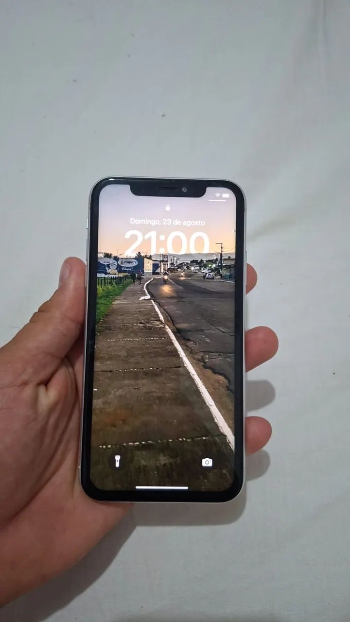 iPhone XR 64gb