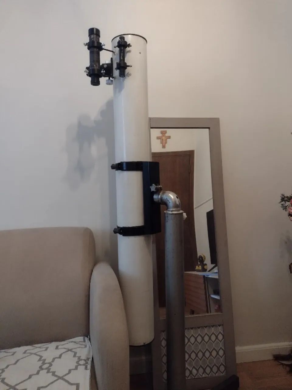 Telescópio com espelho de 130mm, F10, sem as oculares