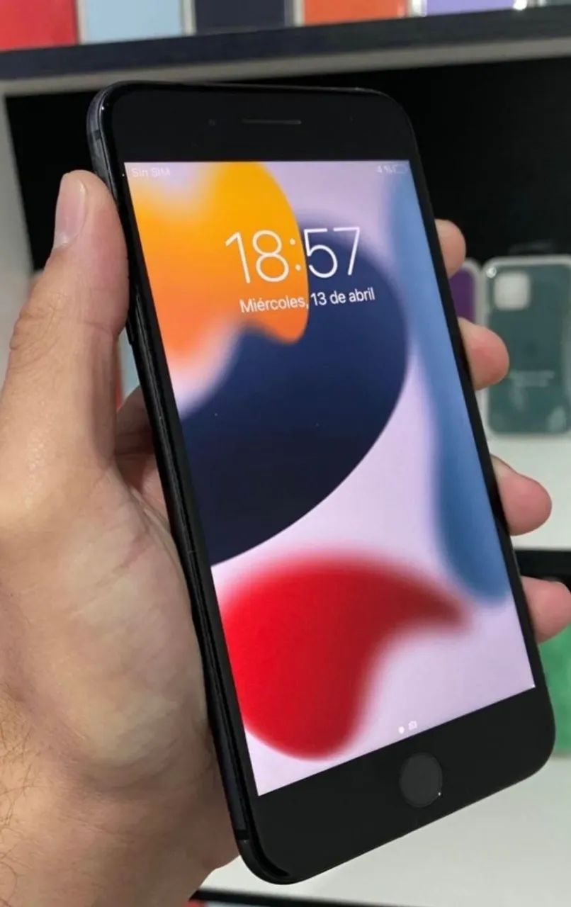 iPhone 8 plus 64 gigas 