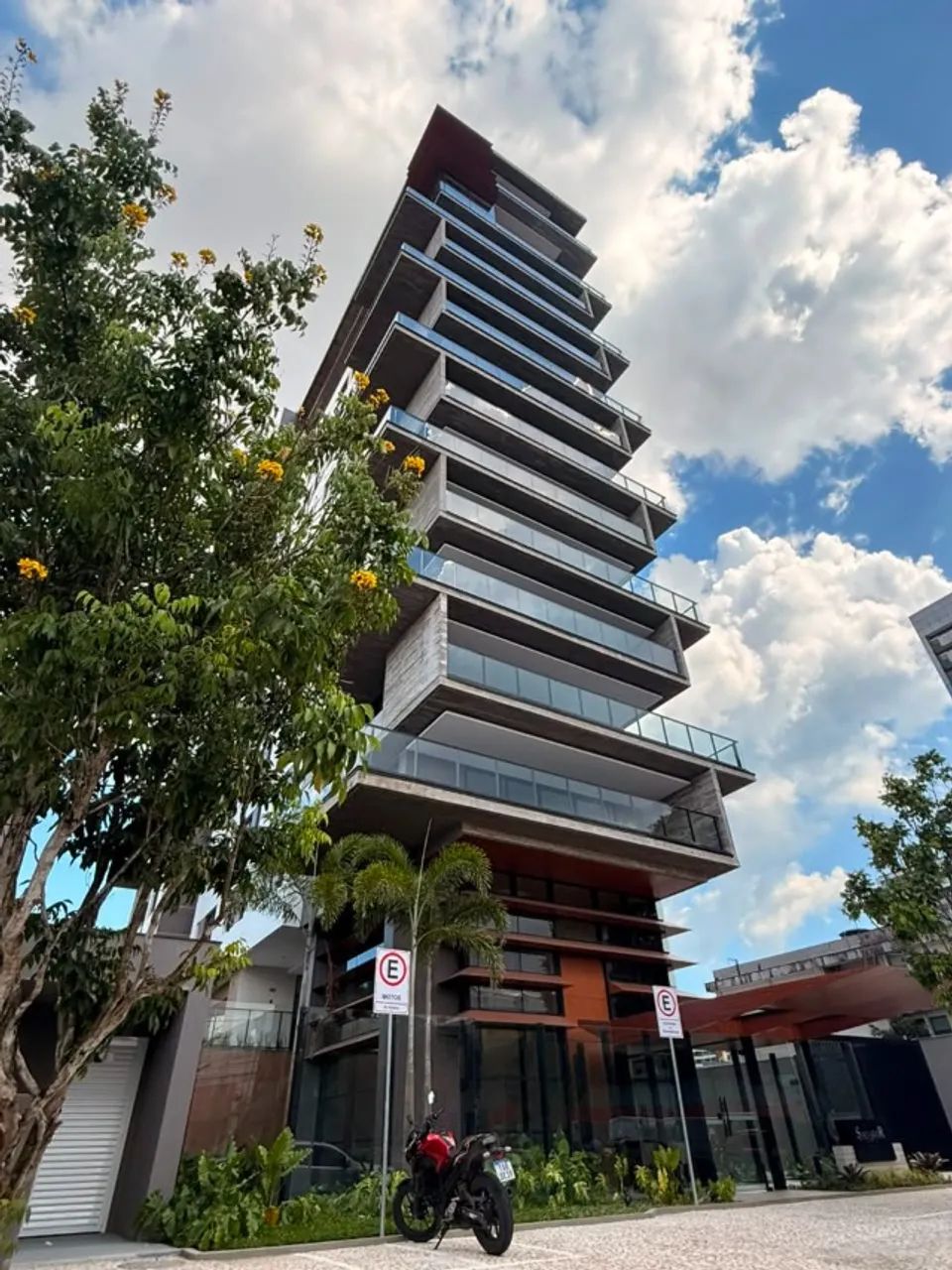 Salvador 550