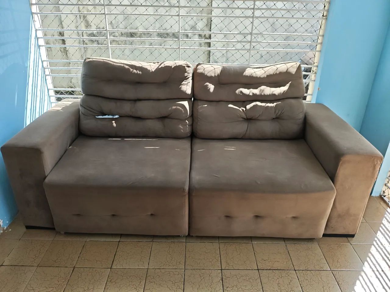 Sofá Retrátil 3 lugares