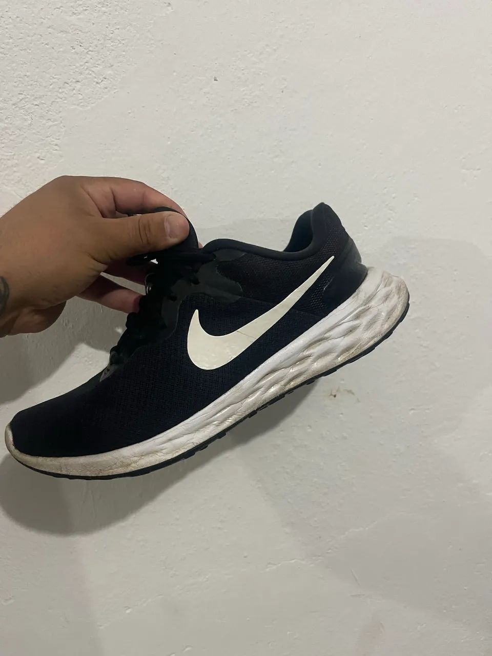 Tenis nike revolution
