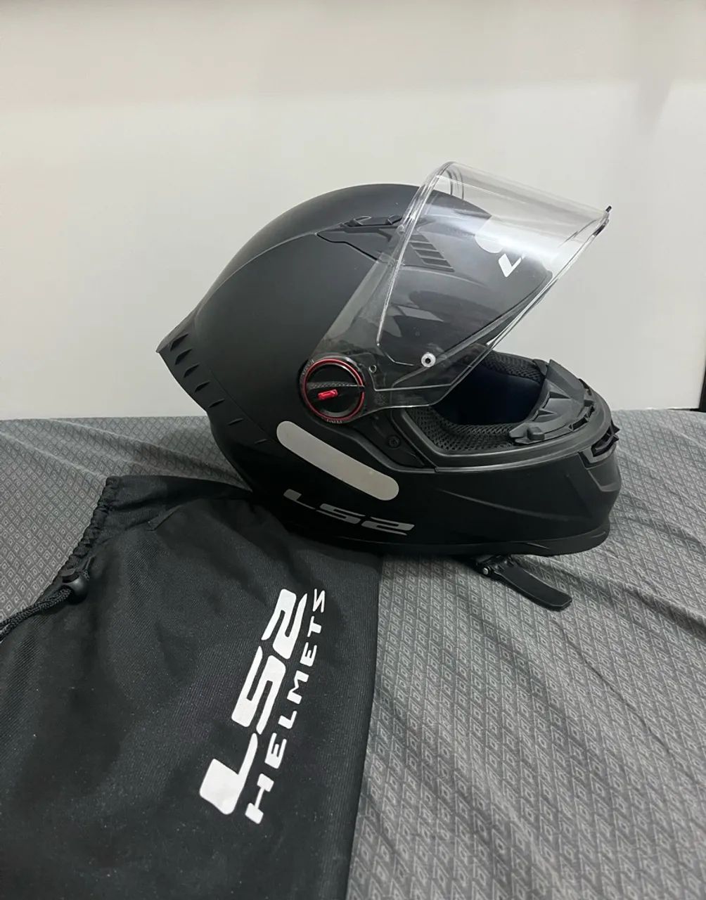 Capacete LS2