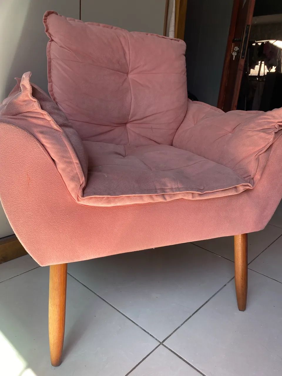 Poltrona  rosa  - Foto 2