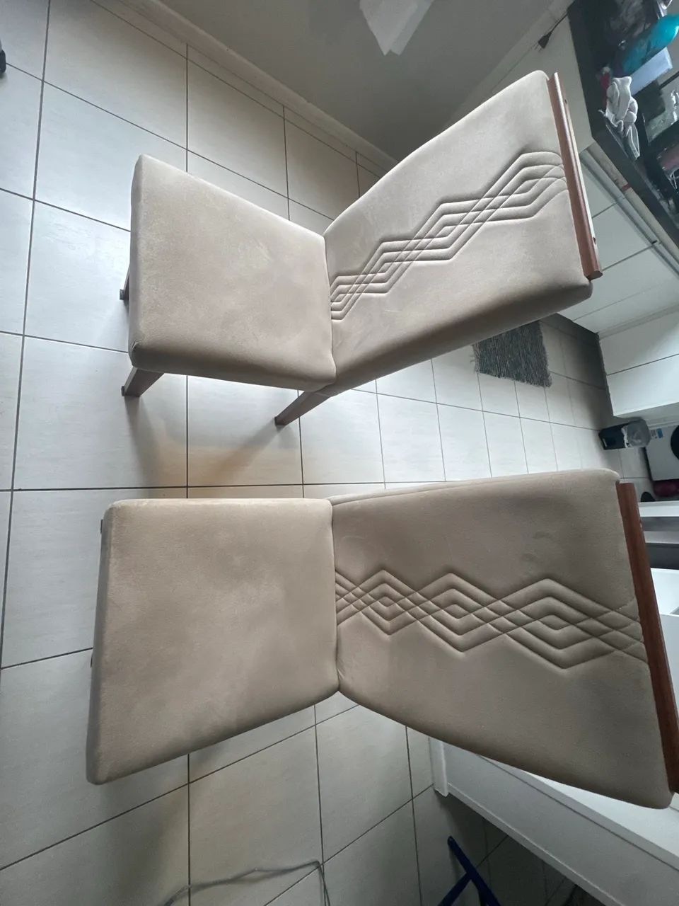 Mesa de Jantar Kiara com 4 cadeiras - Foto 5