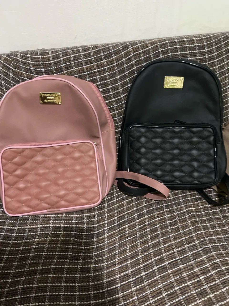 2 bolsas femininas 