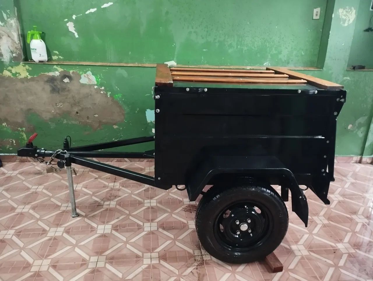Carretinha fechada  - Foto 2