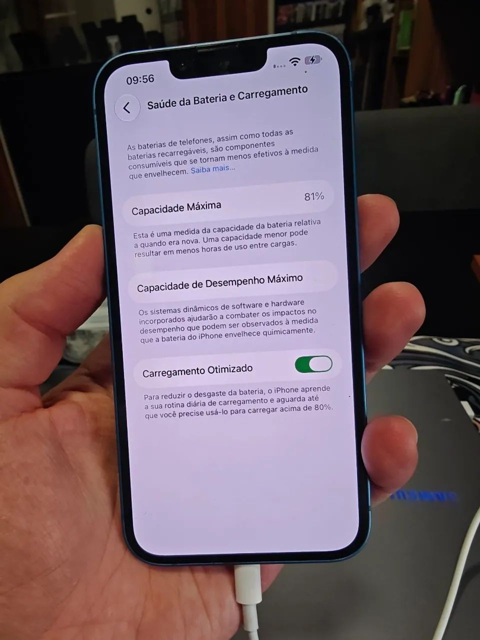 iPhone 13 com detalhe - Foto 3