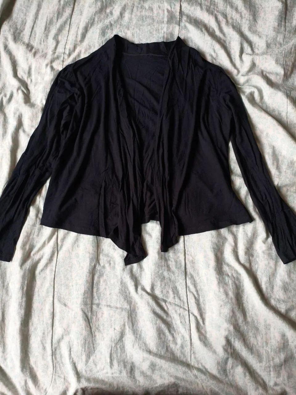Casaquinho de malha feminino preto M