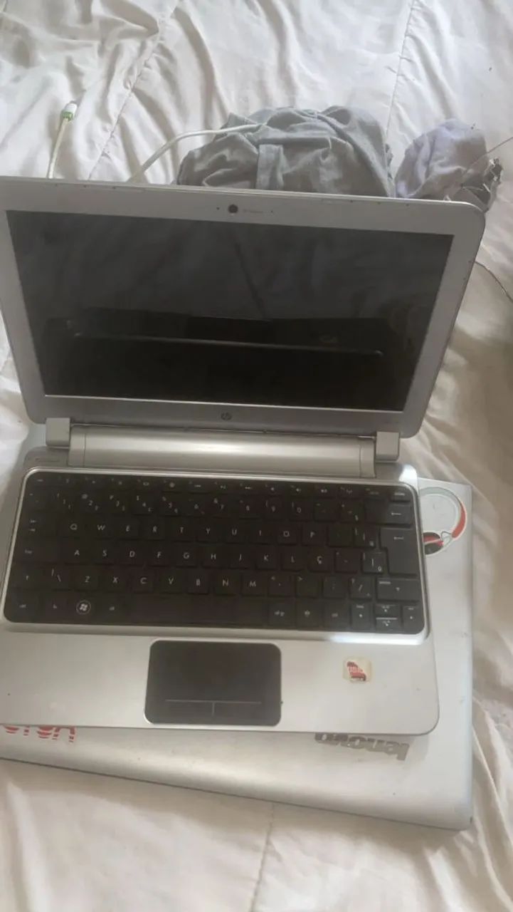 NOTEBOOK (COM DEFEITO, PARA CONSERTO OU RETIRADA DE PEÇAS) - Foto 2