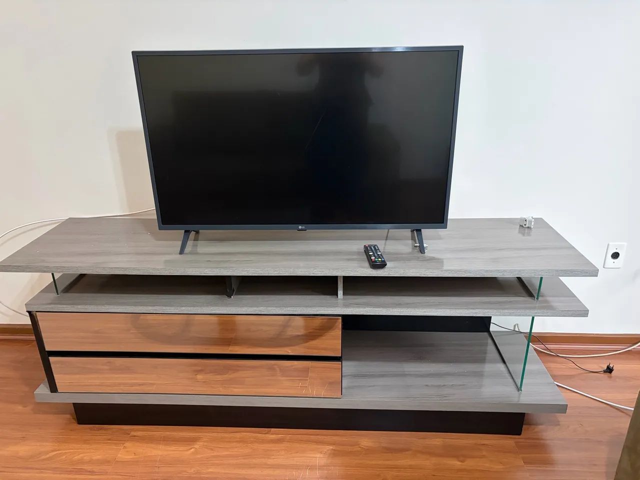 Rack Gavetas com espelho 