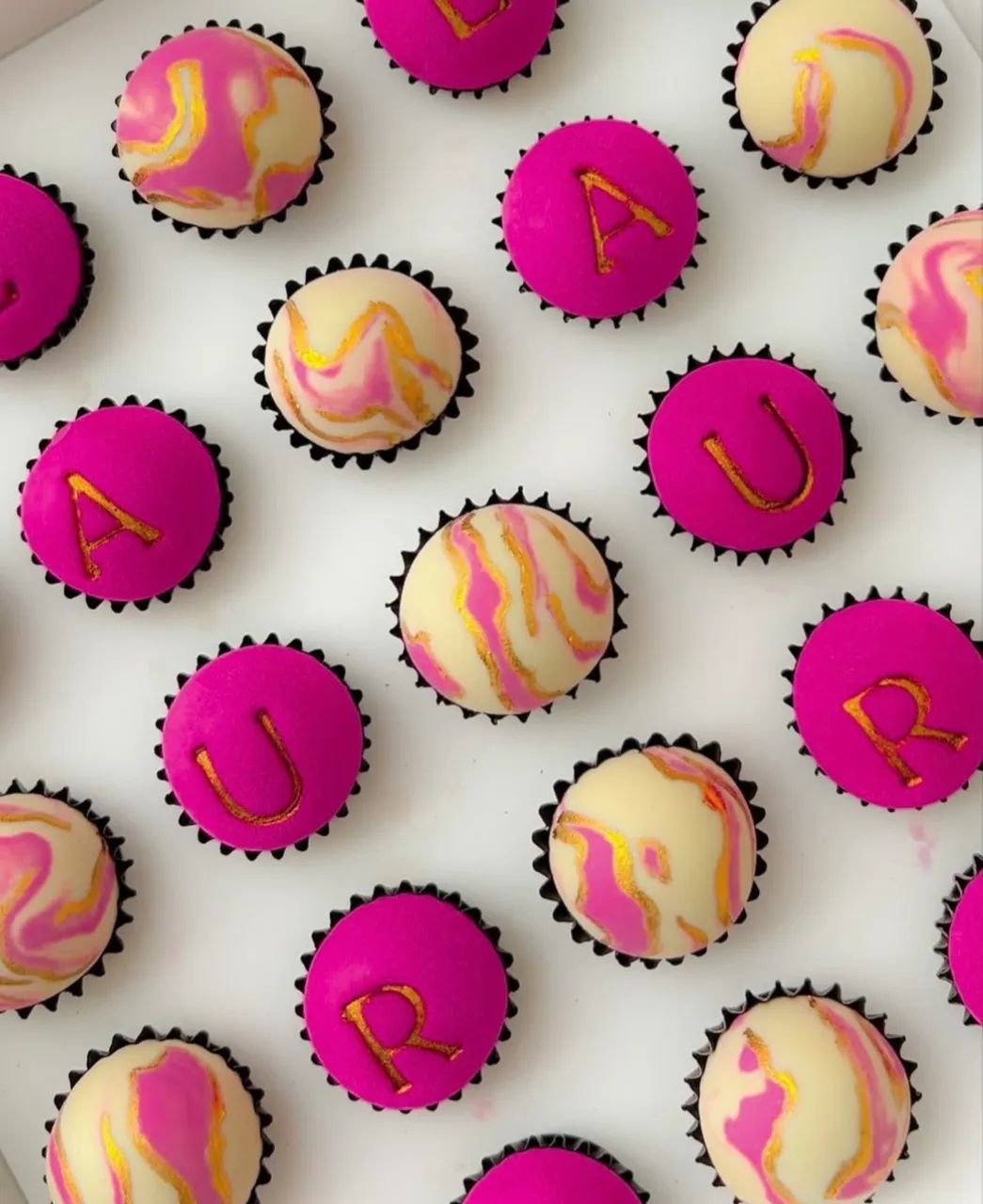 Brigadeiros gourmet  - Foto 6