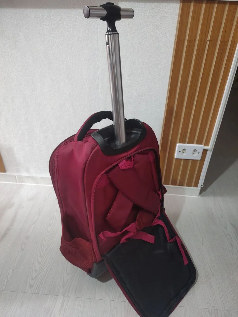Mochila com rodinhas - Foto 3