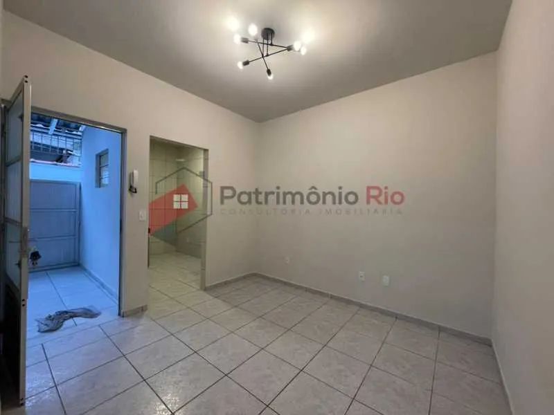 Casa com 2 quartos - toda reformada - Foto 3