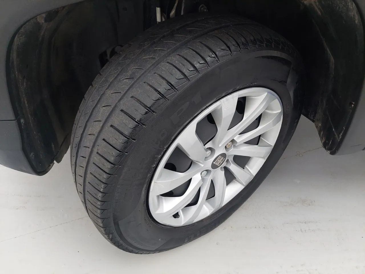 Fiat Strada Freedom 1.3 Flex 8V CD, foto 11 de 18