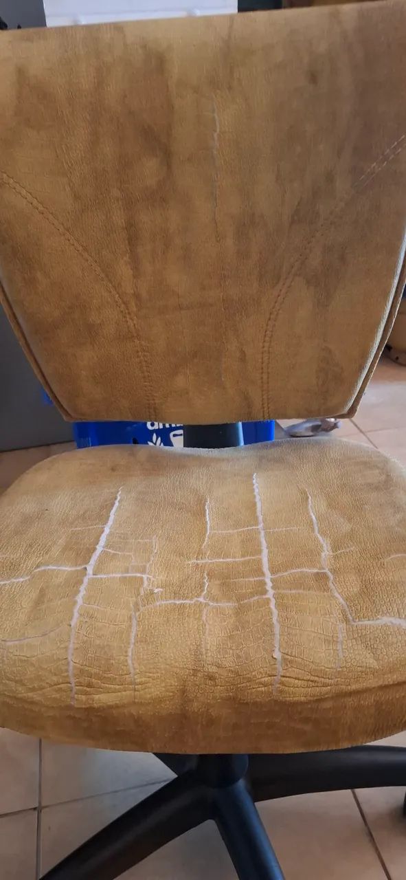 Cadeira escritório/estudos  - Foto 2