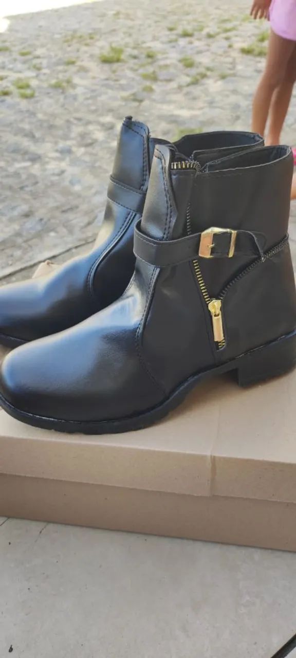Vendo bota feminina nova - Foto 2